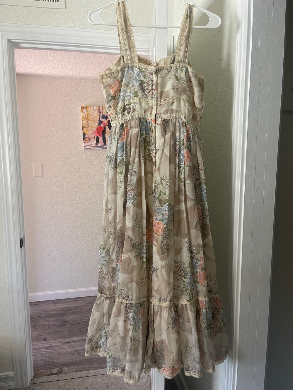 Floral Lace Maxi Dress - Picture 2 of 6